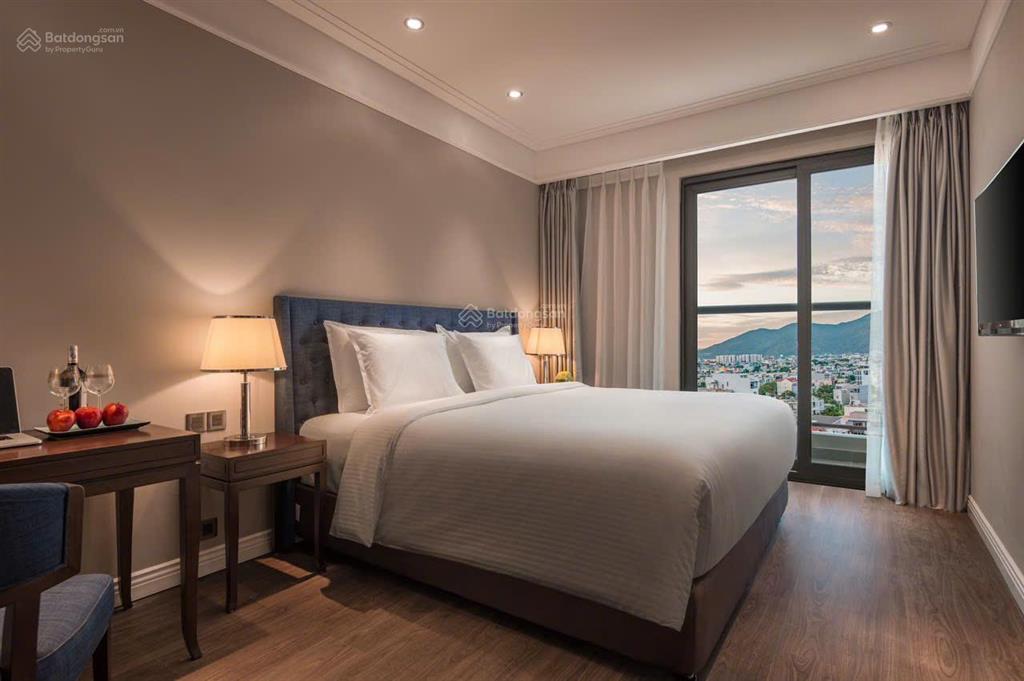 Bán gấp căn hộ altara đà nẵng, căn góc, view biển, full nội thất, tầng cao, nhà mới 99%