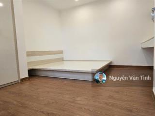 Nhà đẹp ở ngay, tt thanh xuân bắc, tầng thấp, ôtô vào tận cửa nhà. 70 m2, 2ngủ. hơn 2tỷ. 0978 996 ***