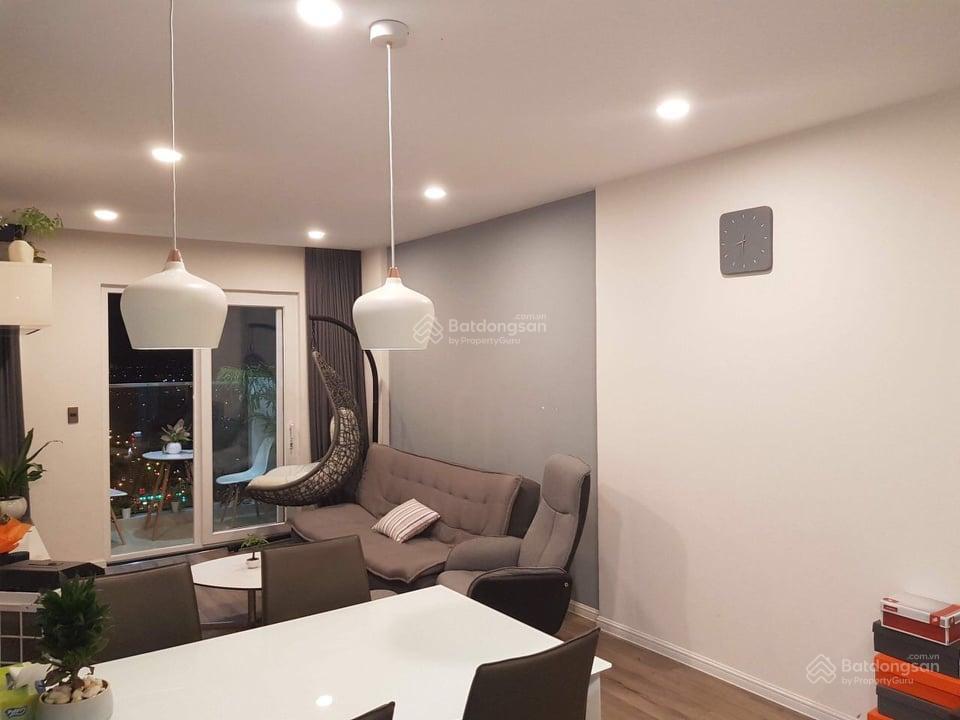 Chuyên bán ch city gate, có nhiều căn 2 và 3 phòng ngủ đang cần bán giá từ 2.380 tỷ.  0902 861 ***