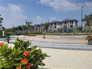 Hỗ trợ xem thực tế biệt thự gs metrocity khu compound đang nhận nhà  0938 096 ***