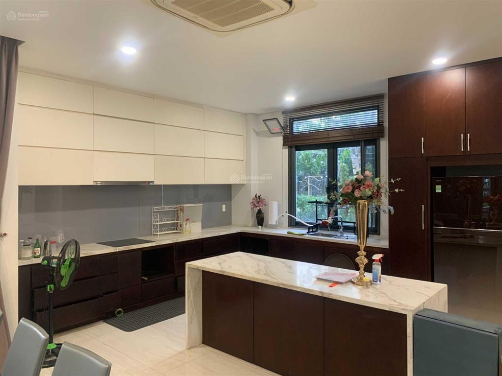 Cho thuê biệt thự villa park thiết kế hiện đại full nội thất giá 23 triệu/th, 0902 442 ***