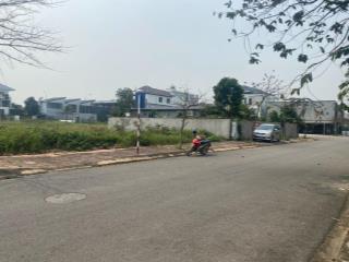 Bán đất Biệt thự Nam Vĩnh Yên. DT 445m2, lô góc giá 35tr/m2