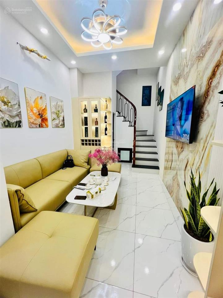 Chính chủ bán nhà cầu cốc, tây mỗ, dt 38m2, 4 tầng, 6,2 tỷ, mặt ngõ, lô góc, siêu thoáng