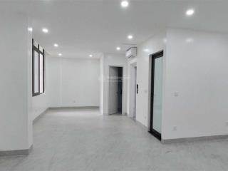 Văn phòng, mặt bằng mới 60m2,120m2 ở kv hoàng cầu hào nam ô chợ dừa xã đàn, đc 170 la thành đống đa