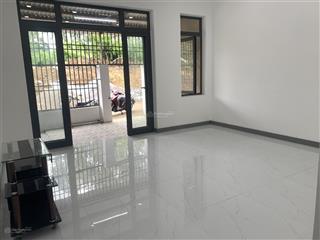 Bán nhà hòn nghê  gần trường đại học thái bình dương  nha trang 1 tỷ 850 nở hậu đường ô tô thông