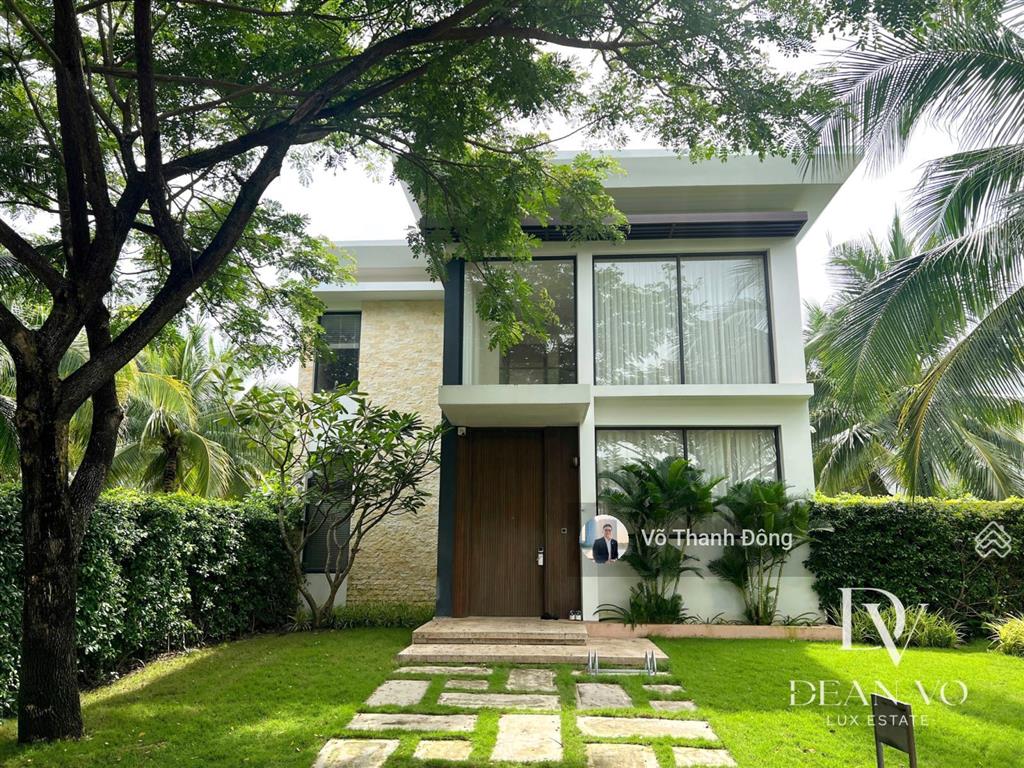 Bán biệt thự 3 phòng ngủ 677m2 trực diện biển melia, giá tốt nhất hồ tràm, giá chỉ 38.5 tỷ