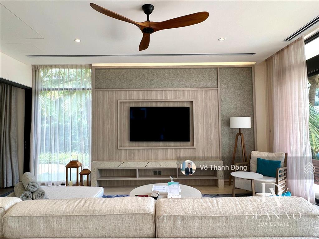 Bán biệt thự 3 phòng ngủ 677m2 trực diện biển melia, giá tốt nhất hồ tràm, giá chỉ 38.5 tỷ