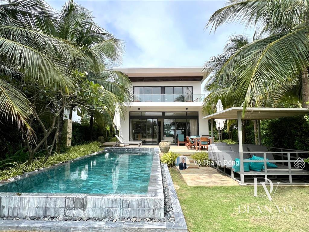 Bán biệt thự 3 phòng ngủ 677m2 trực diện biển melia, giá tốt nhất hồ tràm, giá chỉ 38.5 tỷ