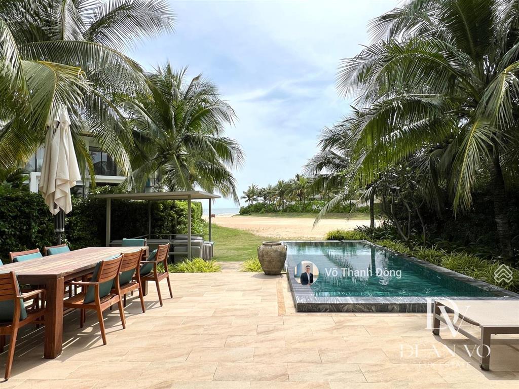 Bán biệt thự 3 phòng ngủ 677m2 trực diện biển melia, giá tốt nhất hồ tràm, giá chỉ 38.5 tỷ