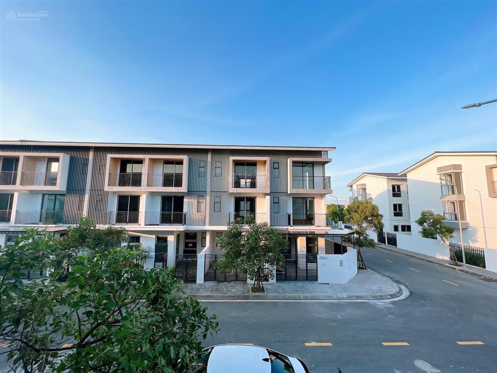 Bán gấp nhà phố beomes 75m2 trục thông.  0866 666 ***