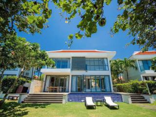 Chào bán biệt thự nghỉ dưỡng tại khu resort the ocean villa da nang, dt 616m2, 2 tầng, ngang 16m