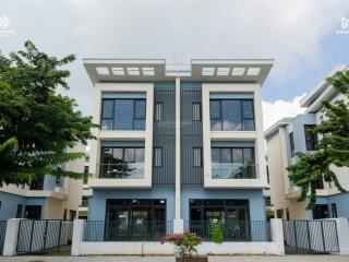 Cần tiền bán cắt lỗ biệt thự an quý villa 32.5 tỷ căn 180m2 đóng tiến độ  0911 159 ***