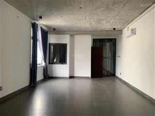 Cho thuê phòng 55m2 8.5 tr/th tuyến đường lớn, quận hải châu.  office danang 0935 999 ***