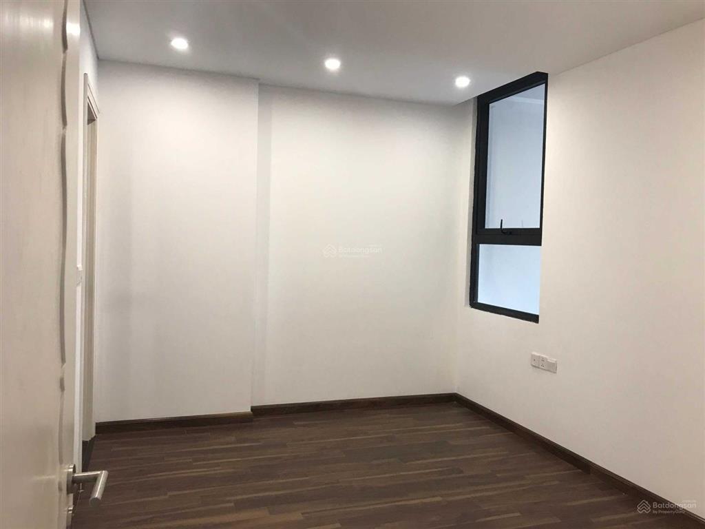Chính chủ cần bán căn hộ chung cư cao cấp eco city 73m2, 2pn  kđt việt hưng, long biên