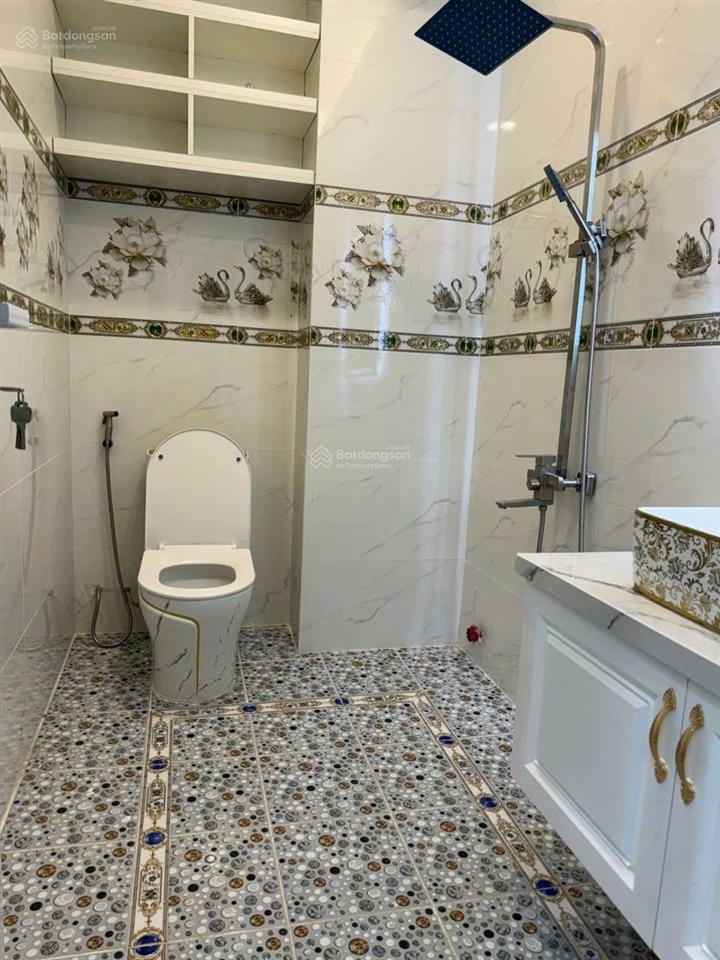 Nhà phố tân cổ điển mặt tiền hẻm xe hơi 8m 28 đào tông nguyên nhà bè  5m x 19m gara xe giá 8,66 tỷ