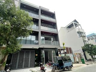 Nhà phố xây dựng mới mặt đường 12m kdc công ích ngay phú mỹ hưng quận 7  5m x 16m giá 16 tỷ