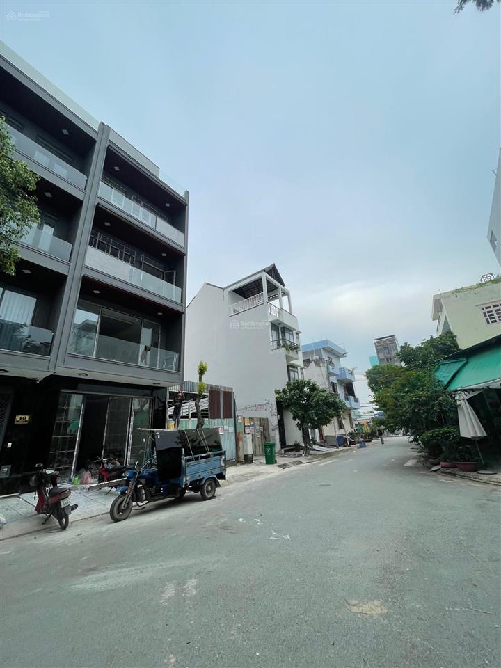 Nhà phố xây dựng mới mặt đường 12m kdc công ích ngay phú mỹ hưng quận 7  5m x 16m giá 16,99 tỷ