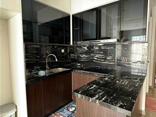 Chính chủ cho thuê căn 3pn 82m2 tầng trung đẹp giá tốt, đông nam,full đồ xịn mới như ảnh0988 746 ***