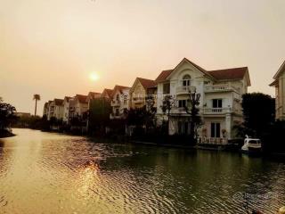 Chủ nhà gửi bán biệt thự song lập 270m2 rẻ nhất hiện tại vinhomes riverside long biên