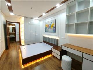 Bán 34T Trung Hoà nhân Chính, 146m2, 3pn, 3wc, hơn 8 tỷ. 0975118822.