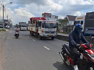 Mặt tiền đường nguyễn văn bứa, tiện kinh doanh, bán đất tặng nhà cấp 4 đã hoàn công, giá ngân hàng