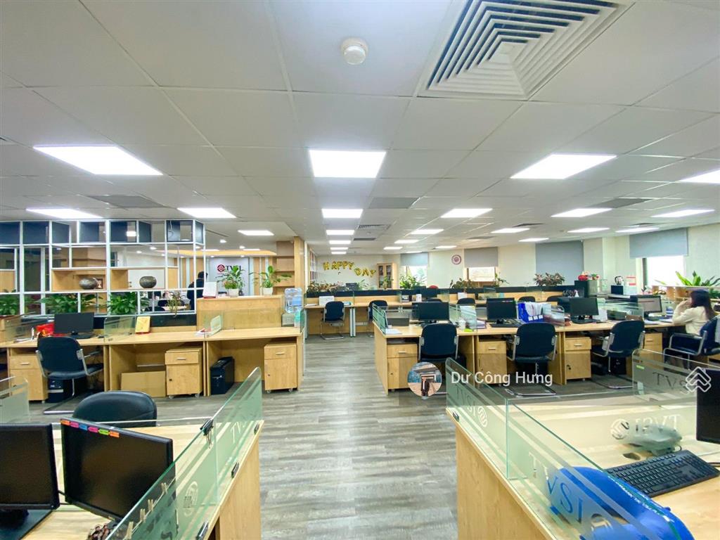 Chính chủ cho thuê văn phòng có nội thất tòa golden west lê văn thiêm 60  2000m2