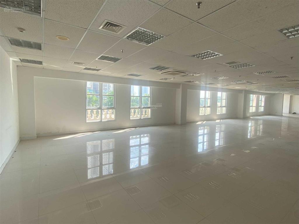 Bql cho thuê văn phòng tại the manor mễ trì 200m2 200.000 vnđ/m2/th sẵn sàng bàn giao
