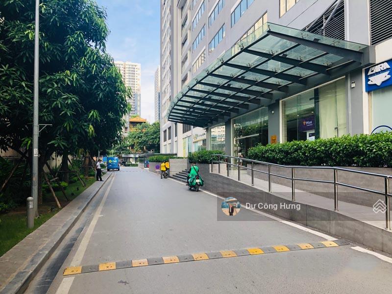 Bql cho thuê văn phòng full nội thất imperia nguyễn huy tưởng diện tích 150m2 giá thuê 195k/m2