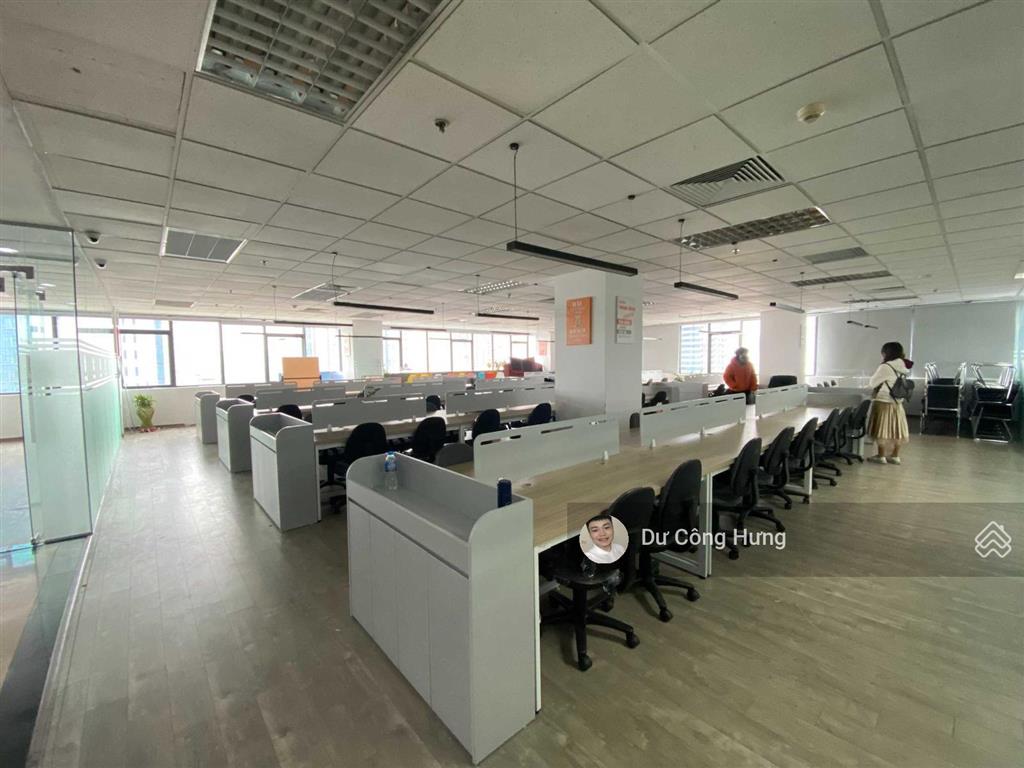 Bql cho thuê văn phòng tòa việt á duy tân có linh hoạt diện tích thuê sẵn nội thất giá thuê 300k/m2