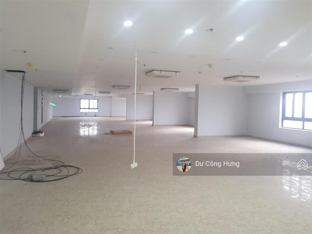Bql cho thuê văn phòng tại tòa liễu giai tower diện tích linh hoạt 500m có cắt 100m giá tốt 230k/m2