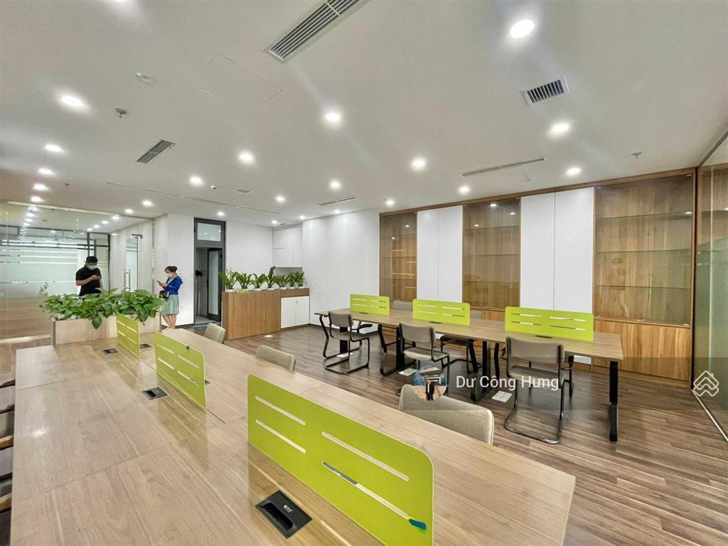 Chính chủ tòa vimeco phạm hùng cho thuê văn phòng diện tích 500m2 có cắt giá thuê 250.000đ/m2/th