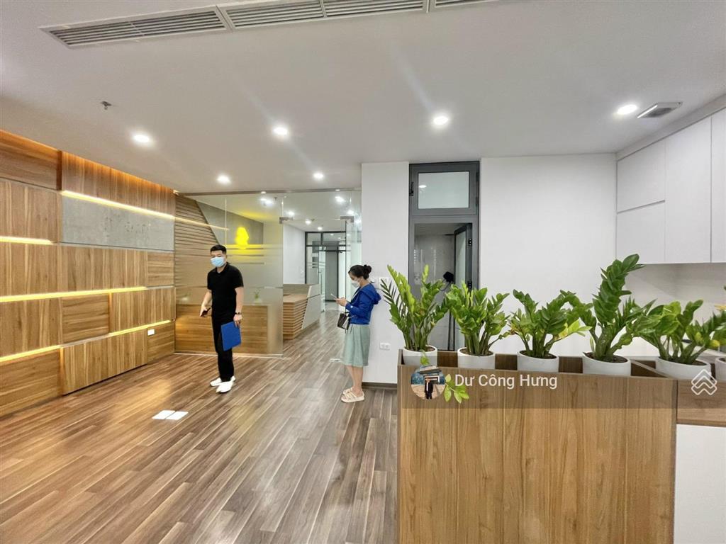 Chính chủ tòa vimeco phạm hùng cho thuê văn phòng diện tích 500m2 có cắt giá thuê 250.000đ/m2/th