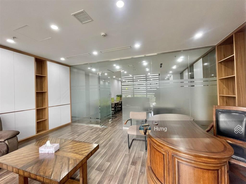 Chính chủ cho thuê văn phòng 300m2 có cắt từ 100m2 tại dreamland bonanza 23 duy tân giá 250k/m2/th