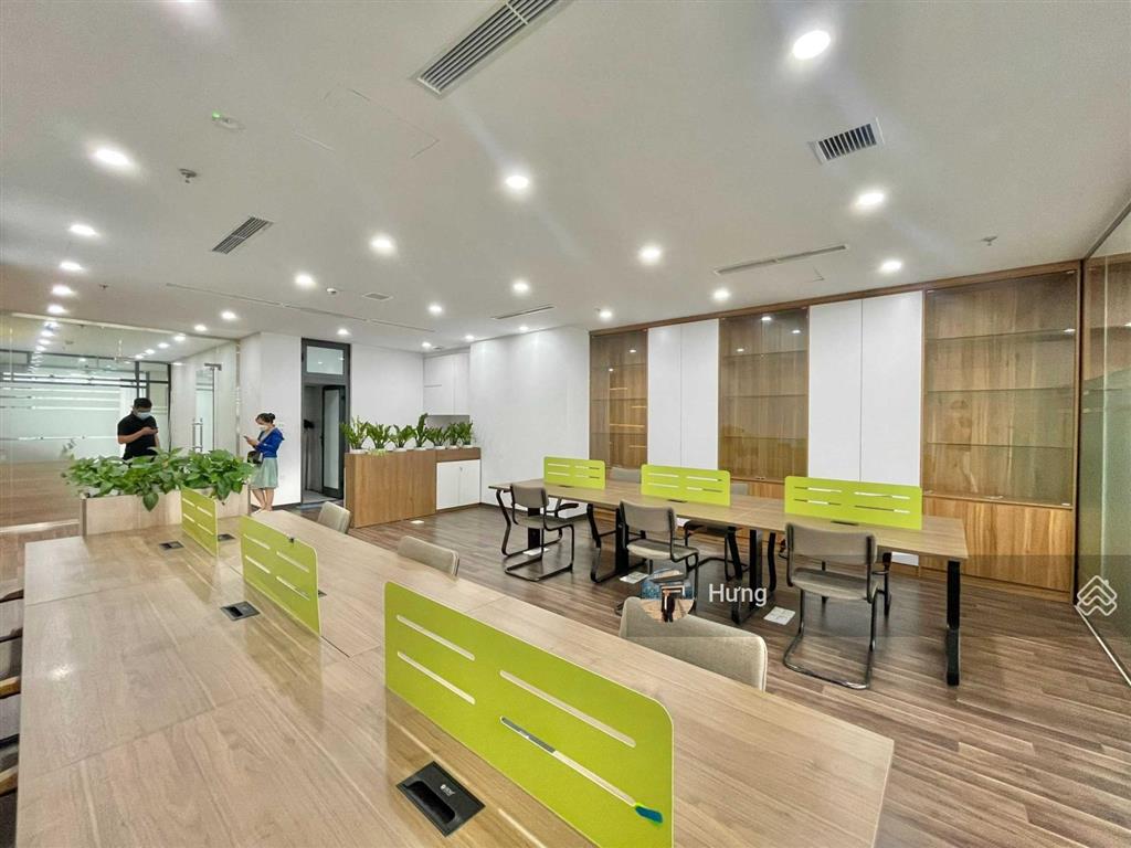 Chính chủ cho thuê văn phòng 300m2 có cắt từ 100m2 tại dreamland bonanza 23 duy tân giá 250k/m2/th