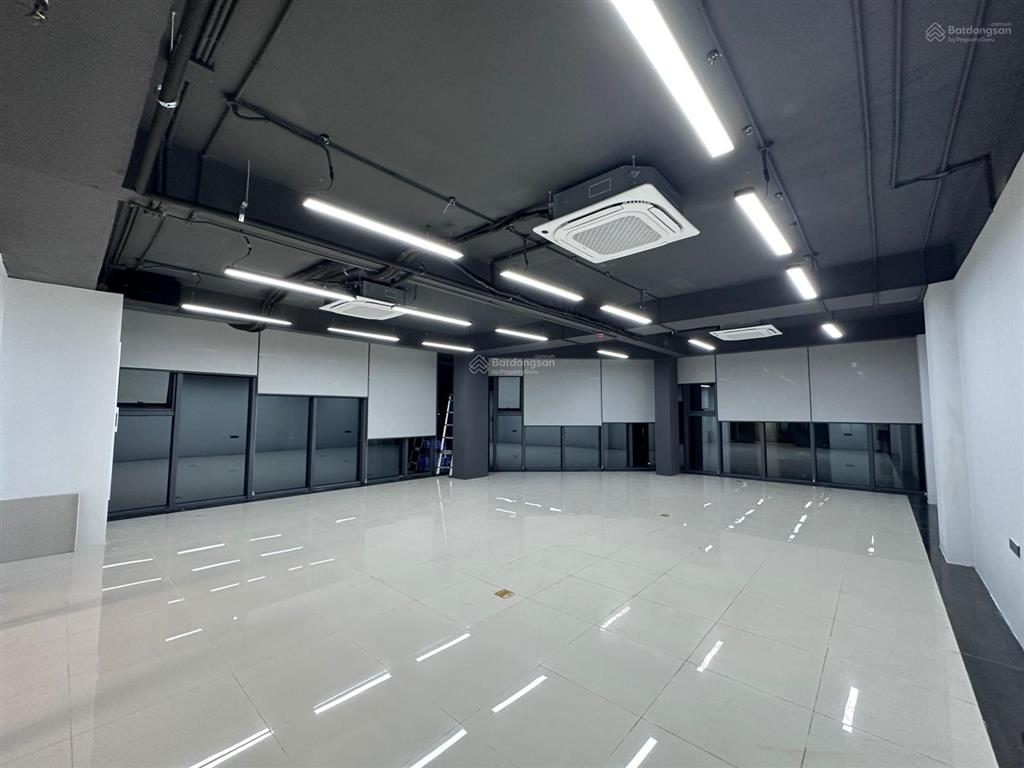 Cho thuê văn phòng tòa pvi tower, diện tích linh hoạt 50m2, 100, 200, 500, 2000m2 giá từ 200k/m2/th