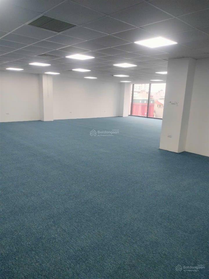 Cho thuê tòa nhà văn phòng võ chí công, diện tích 200m2.  0345 943 ***. giá 250 nghìn/m2/tháng