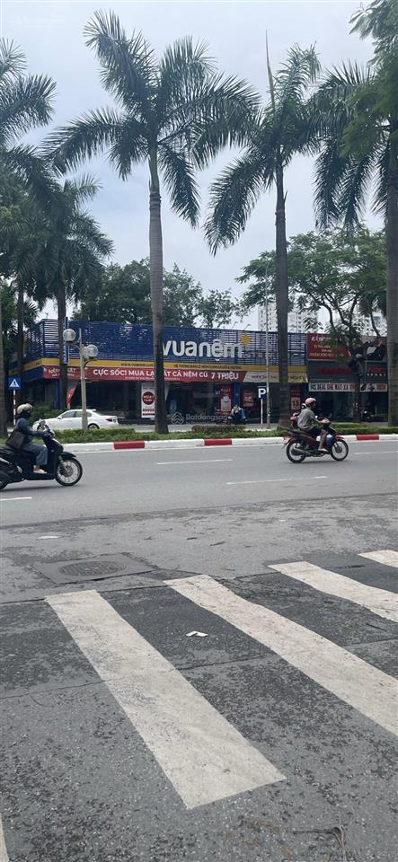 Bql có vp vuông vắn có view tại tòa sky city 88 láng hạ dt 150m giá 300k /m2/th