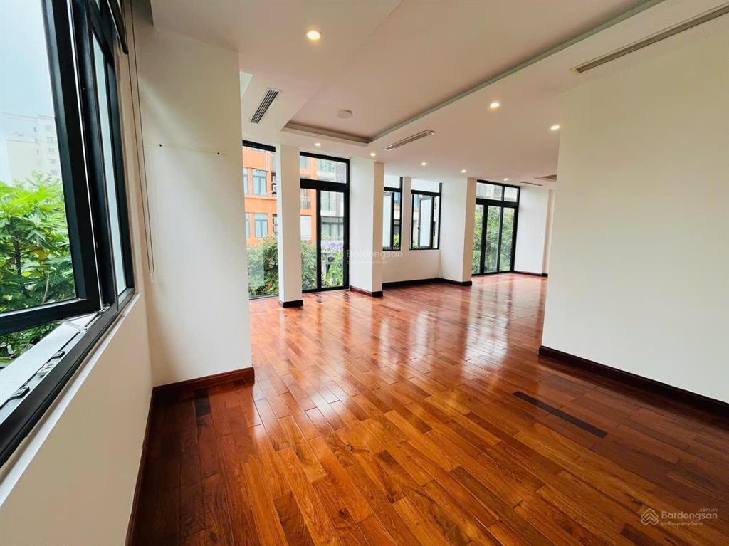 Bql cho thuê văn phòng liền kề hd mon hàm nghi giá tt.  0345 943 ***
