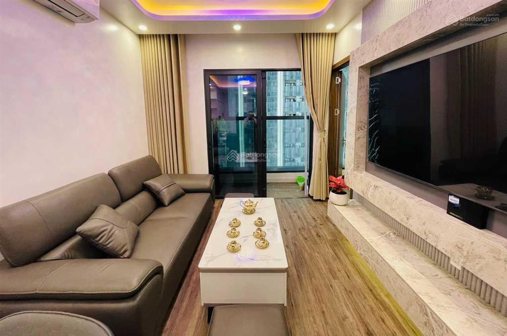 P kinh doanh diamond crown cho thuê căn 2 ngủ, 2wc giá tốt nhất thị trường. 2 ngủ, giá 14tr/tháng