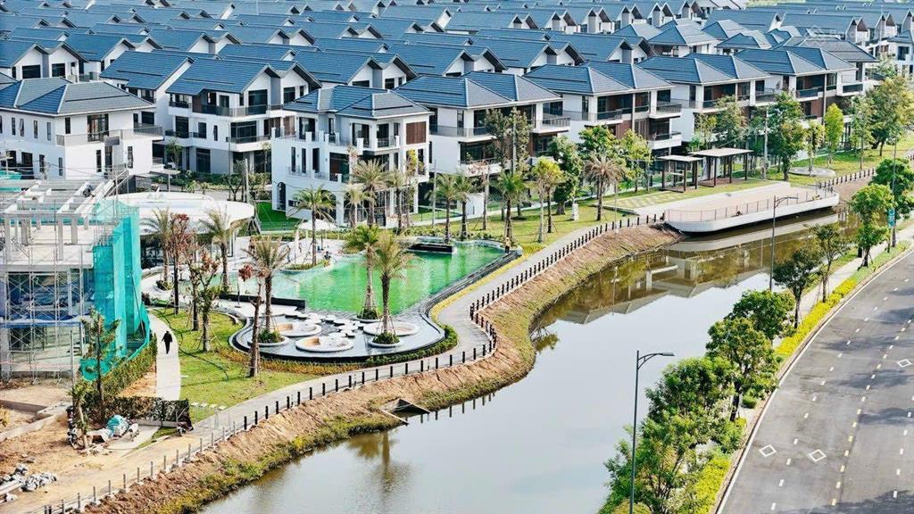 Bán nhanh biệt thự 170m2 tại khu đô thị id junction long thành