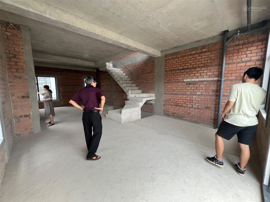 Bán nhanh biệt thự 170m2 tại khu đô thị id junction long thành