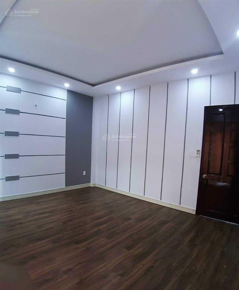 Cho thuê nhà hxt 58/2a thành thái, phường 12, quận 10