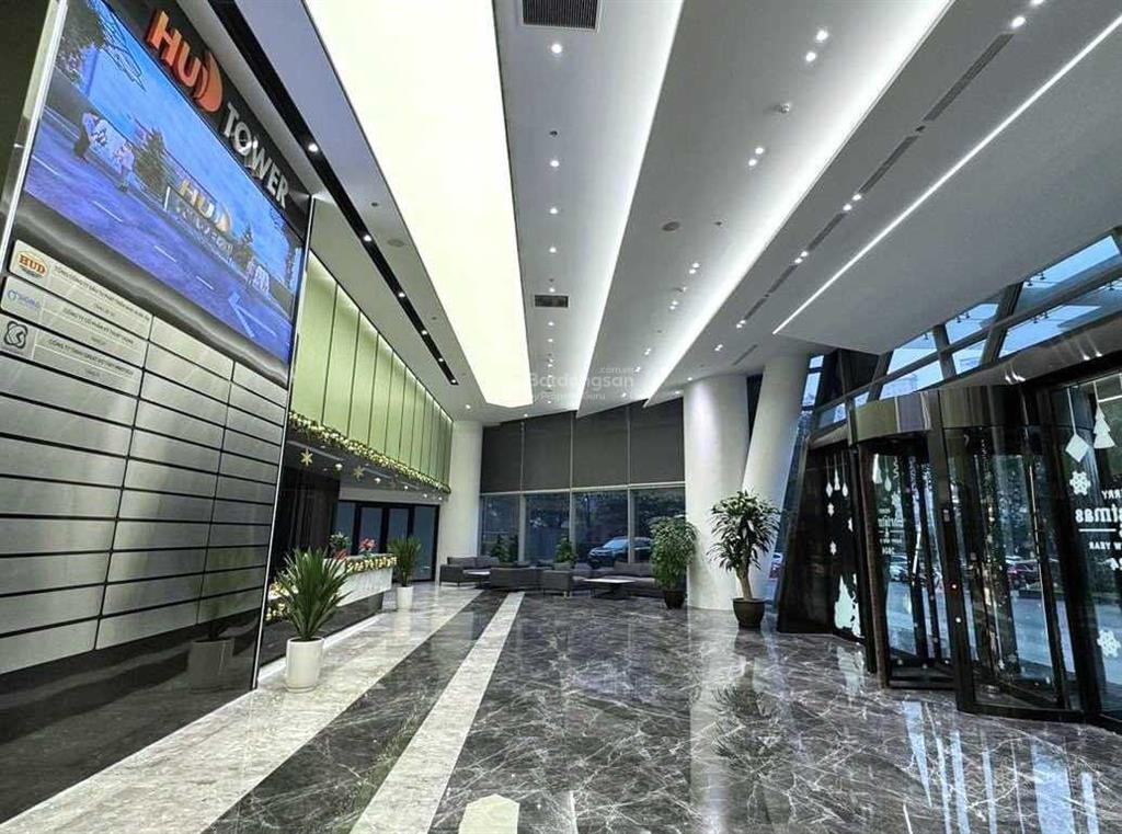 Bql cho thuê nổi bật tòa hud tower  lê văn lương. dt 2000m2, view công viên thanh xuân