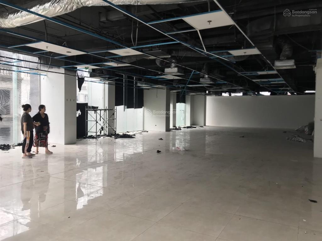 Chính chủ tòa 169 nguyễn ngọc vũ cho thuê vp chia sẵn phòng, sẵn nội thất 150m2 giá 180k/m2/th