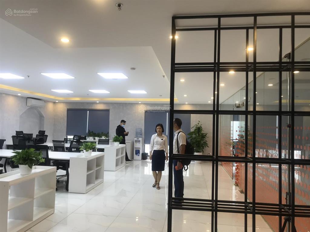 Chính chủ tòa 169 nguyễn ngọc vũ cho thuê vp chia sẵn phòng, sẵn nội thất 150m2 giá 180k/m2/th