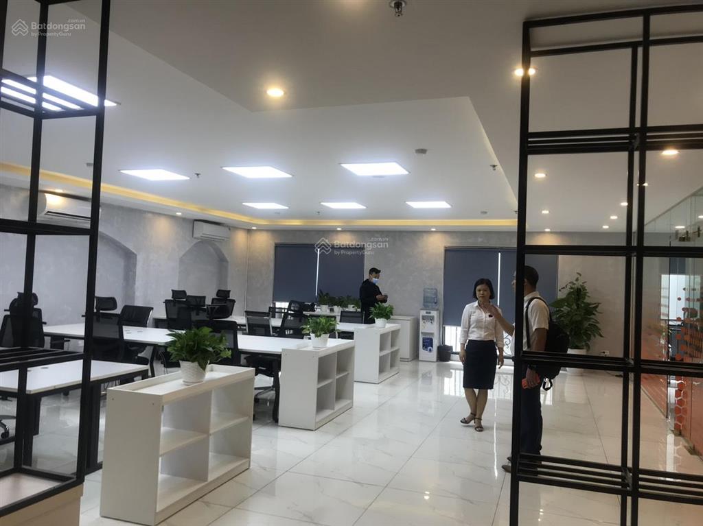 Chính chủ tòa 169 nguyễn ngọc vũ cho thuê vp chia sẵn phòng, sẵn nội thất 70m2~500m2 giá 140k/m2/th