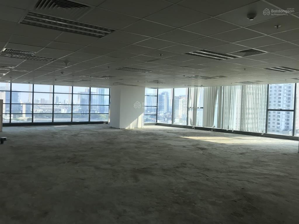 Cho thuê vp vị trí đẹp tại toà nhà daeha business center, dt 500m2 có thể chia nhỏ, đầy đủ tiện ích