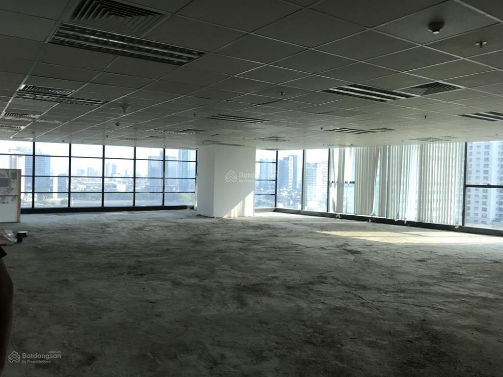 Cho thuê vp vị trí đẹp tại toà nhà daeha business center, dt 500m2 có thể chia nhỏ, đầy đủ tiện ích