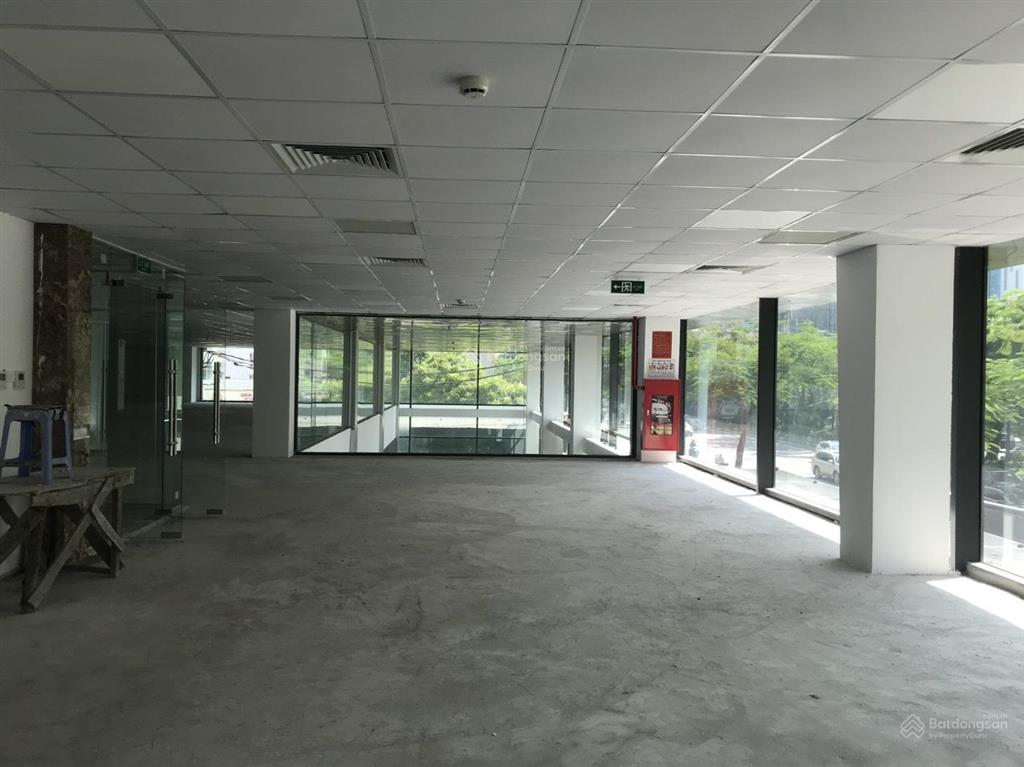 Cho thuê văn phòng cao cấp tại tòa nhà udic complex (n04), hoàng đạo thúy, đông nam trần duy hưng