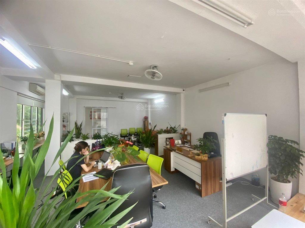 Cho thuê văn phòng cao cấp tại tòa nhà udic complex (n04), hoàng đạo thúy, đông nam trần duy hưng